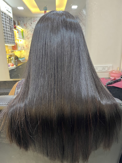 alisha ladies salon